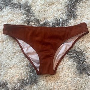 Shade & Shore bikini bottoms